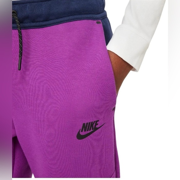 Kids Nike Tech Fleece Bold Berry Pants Size L. NWT! - Picture 8 of 8